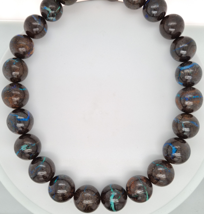 Boulderopal, Opal, Freeshape